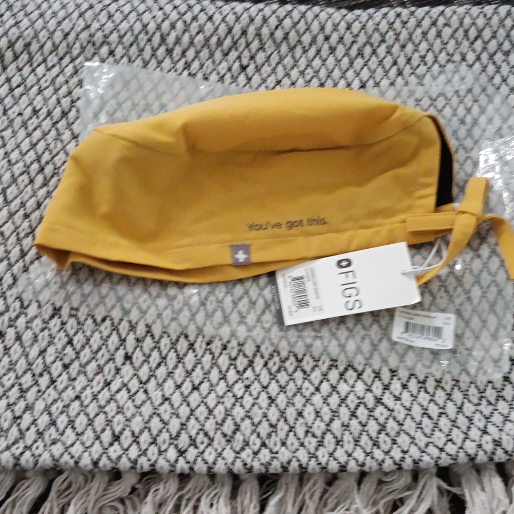 Figs scrub cap